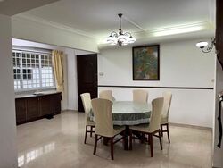 Blk 130 Pasir Ris Street 11 (Pasir Ris), HDB Executive #639945561